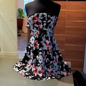Express Strapless Dress